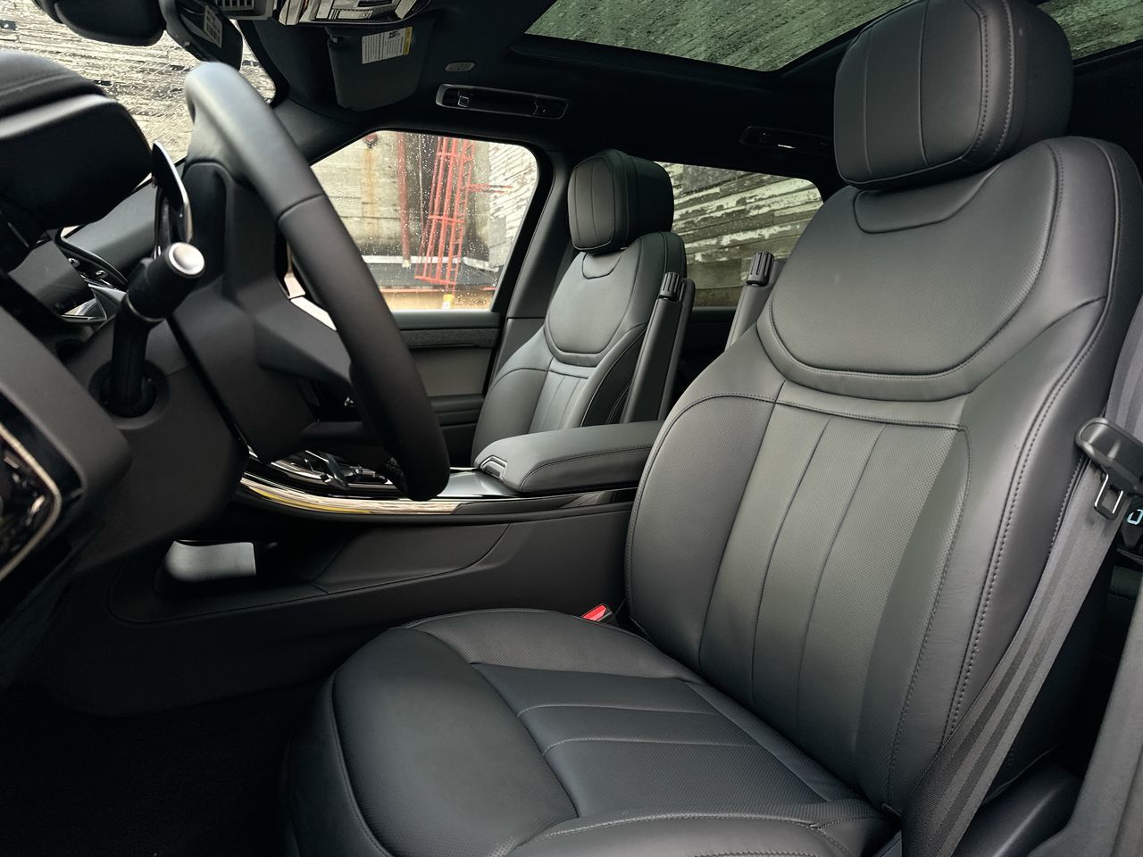 2025 Land Rover Range Rover Sport in Vancouver, British Columbia