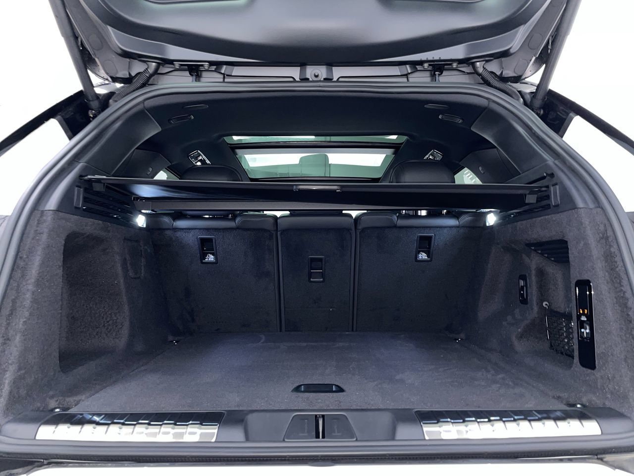 2025 Land Rover Range Rover Sport in Vancouver, British Columbia