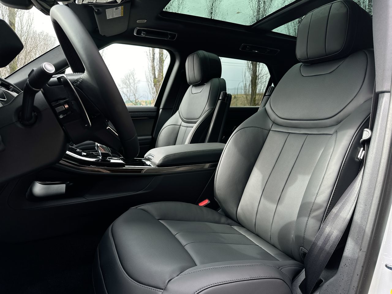 2025 Land Rover Range Rover Sport