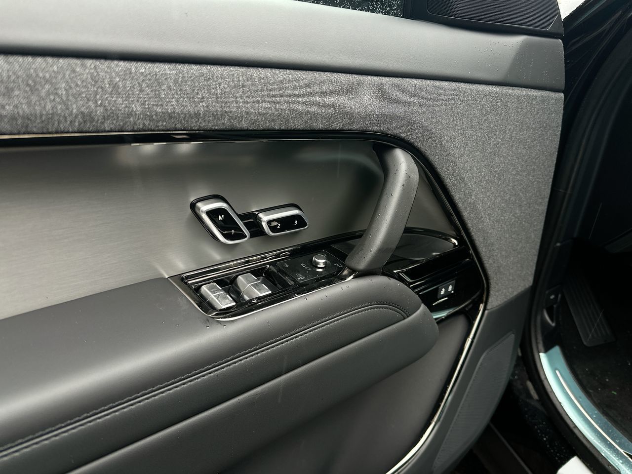 2025 Land Rover Range Rover Sport in Vancouver, British Columbia