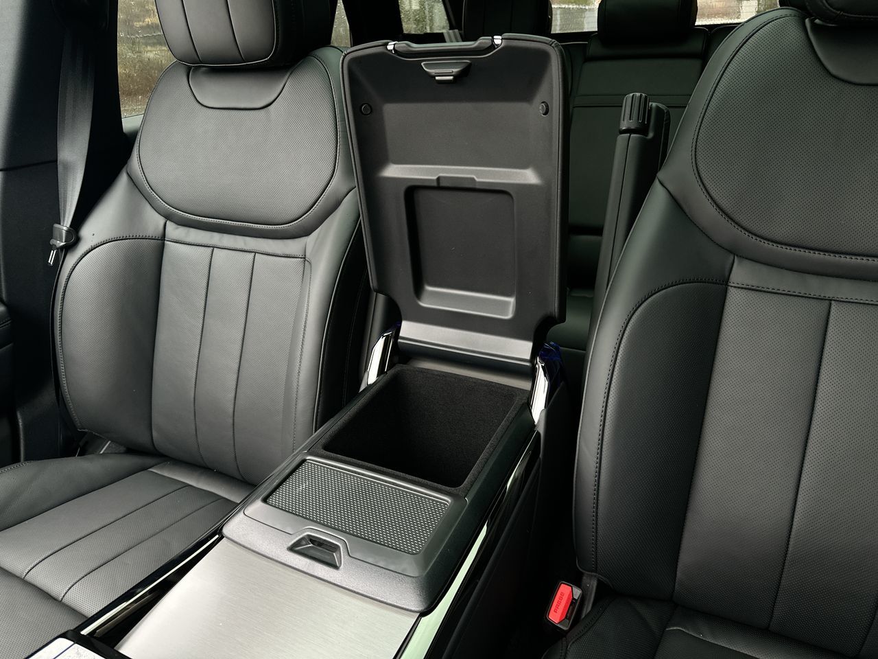 2025 Land Rover Range Rover Sport in Vancouver, British Columbia