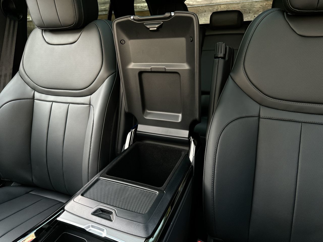 2025 Land Rover Range Rover Sport in Vancouver, British Columbia