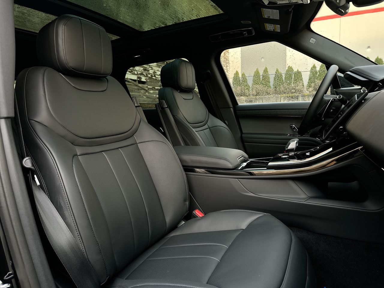 2025 Land Rover Range Rover Sport in Vancouver, British Columbia