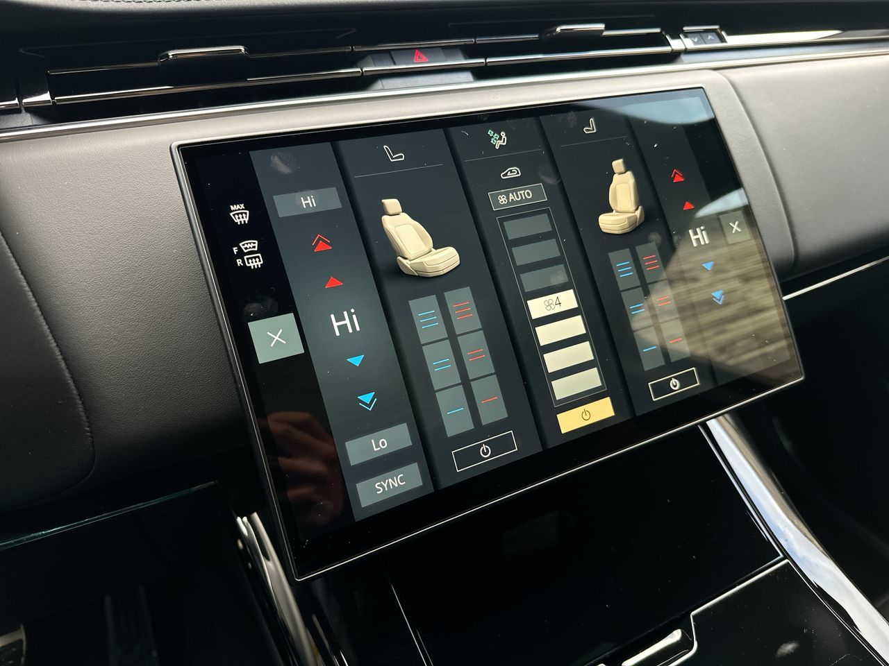 2025 Land Rover Range Rover Sport