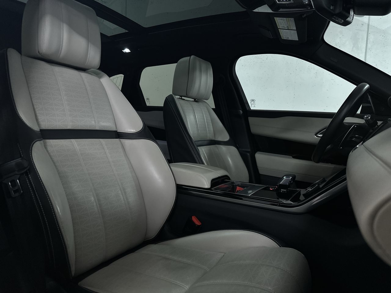 2021 Land Rover Range Rover Velar