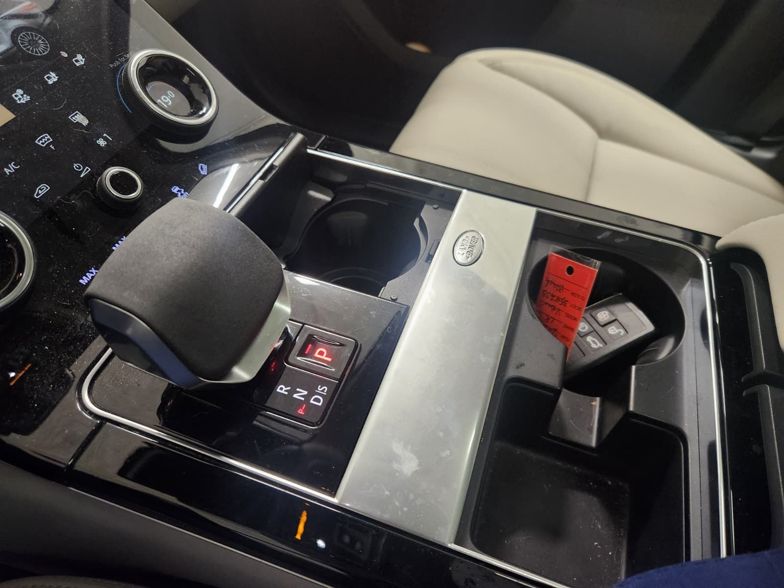 2023 Land Rover Range Rover Velar