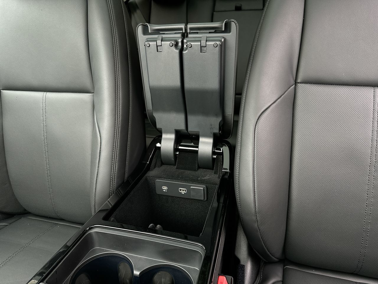 2024 Land Rover Range Rover Velar in Vancouver, British Columbia