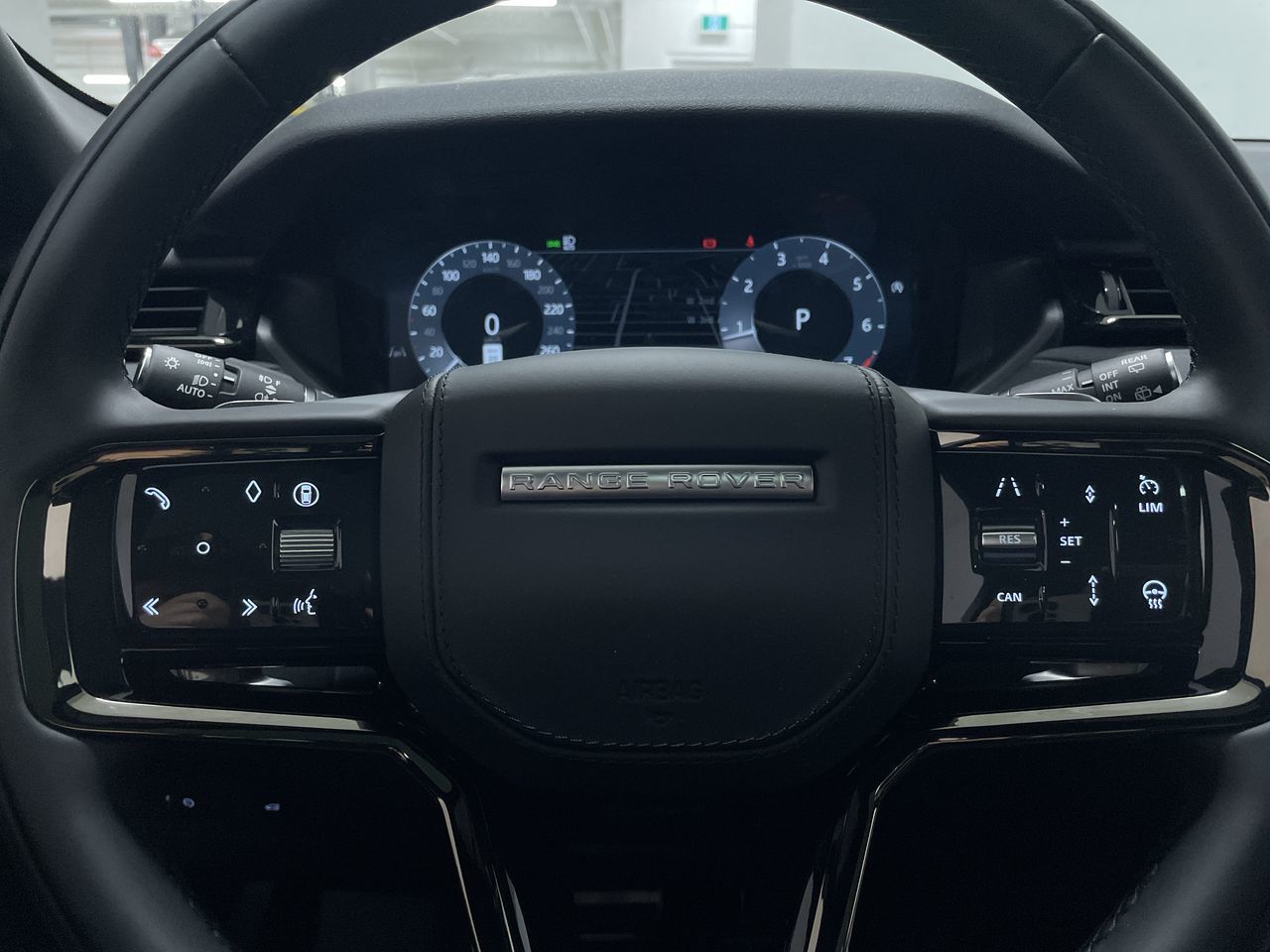 2025 Land Rover Range Rover Velar