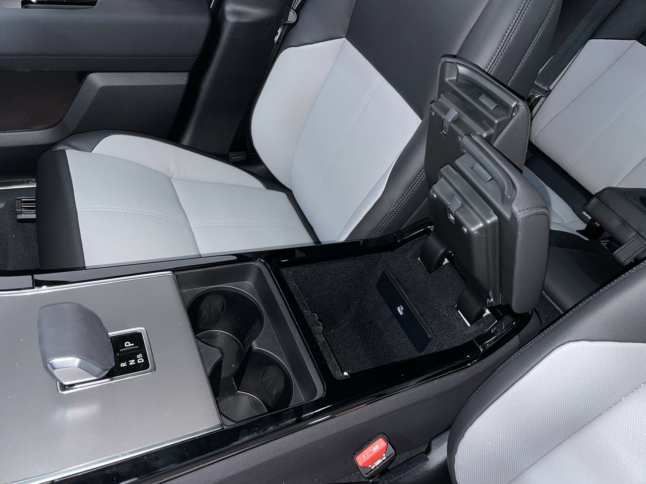 2025 Land Rover Range Rover Velar in Vancouver, British Columbia