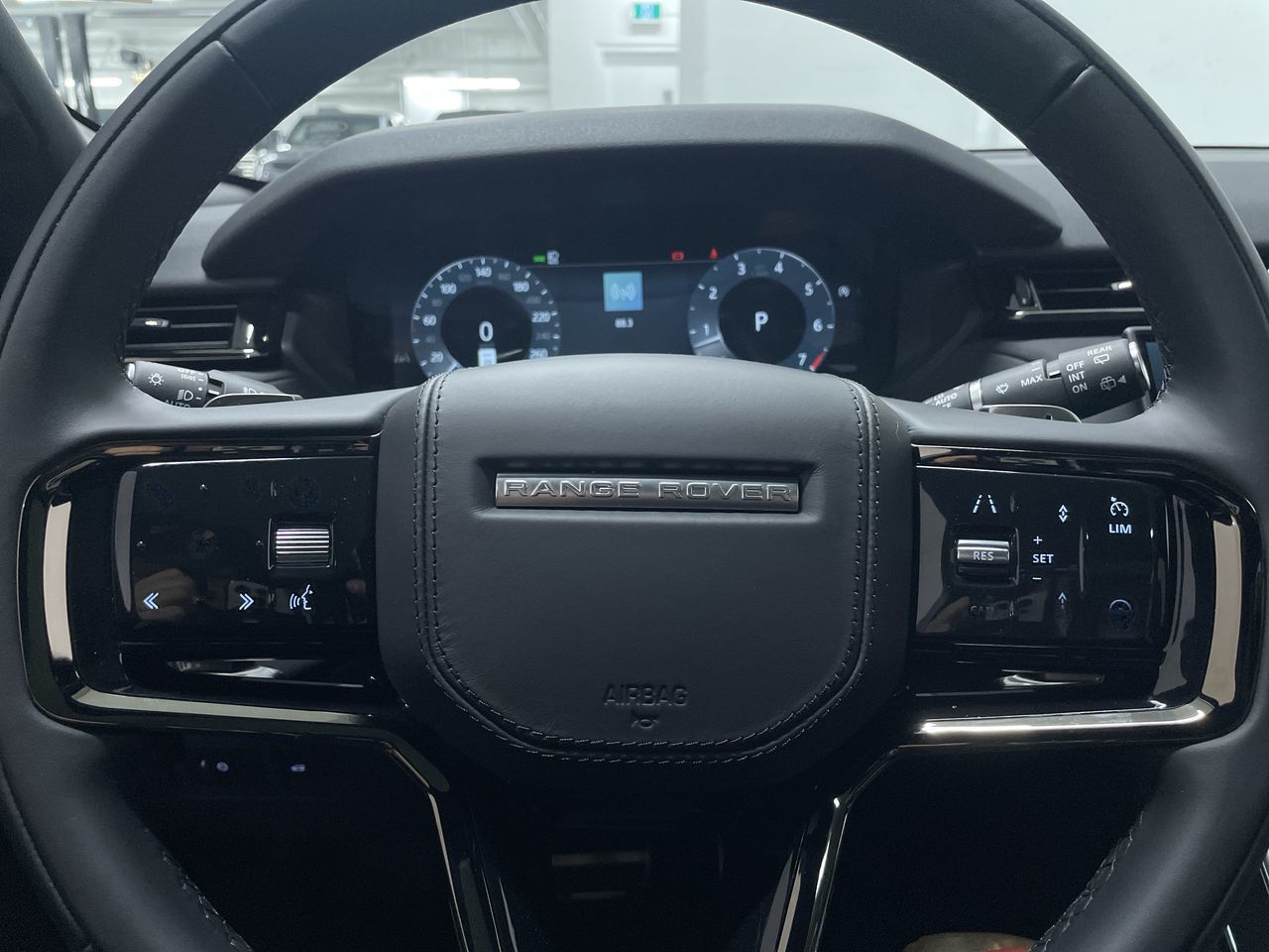 2025 Land Rover Range Rover Velar