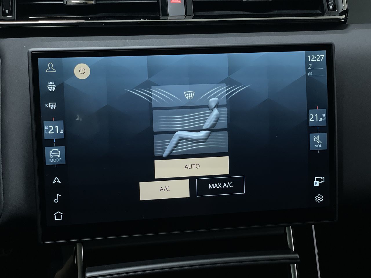 2025 Land Rover Range Rover Velar