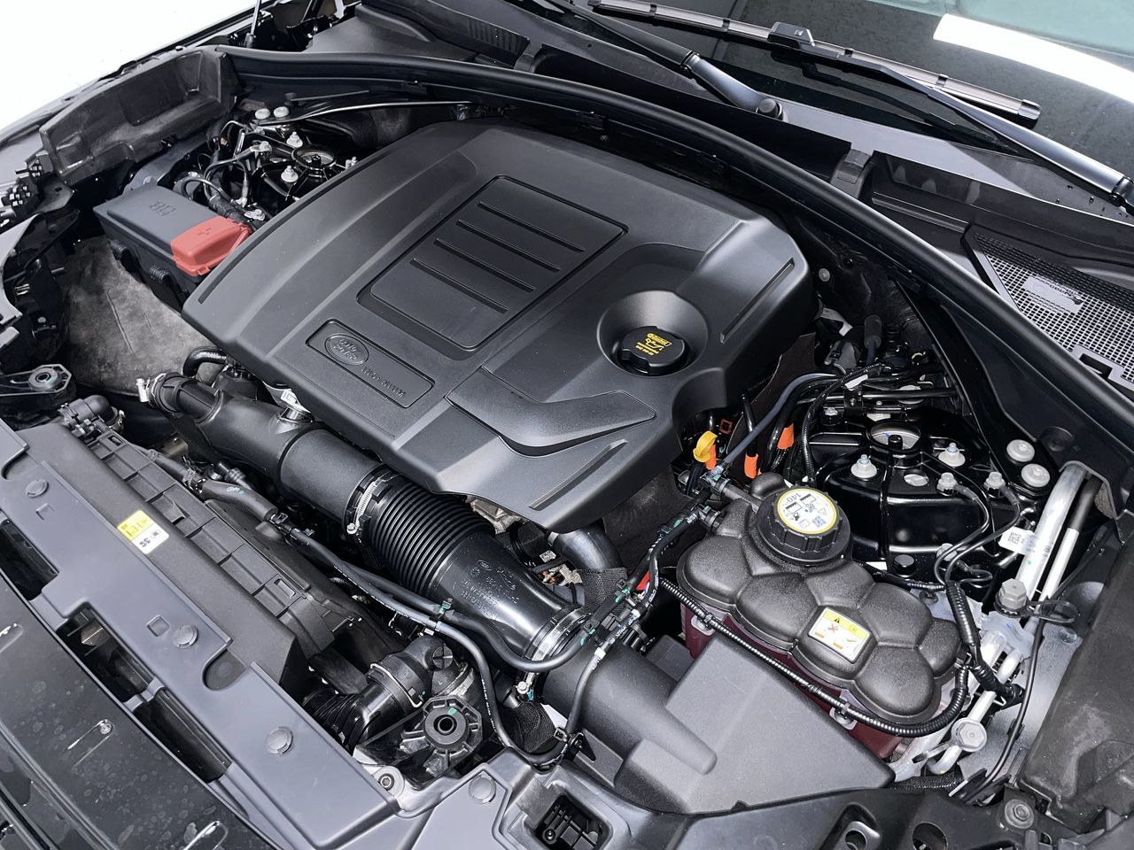 2026 Land Rover Range Rover Velar