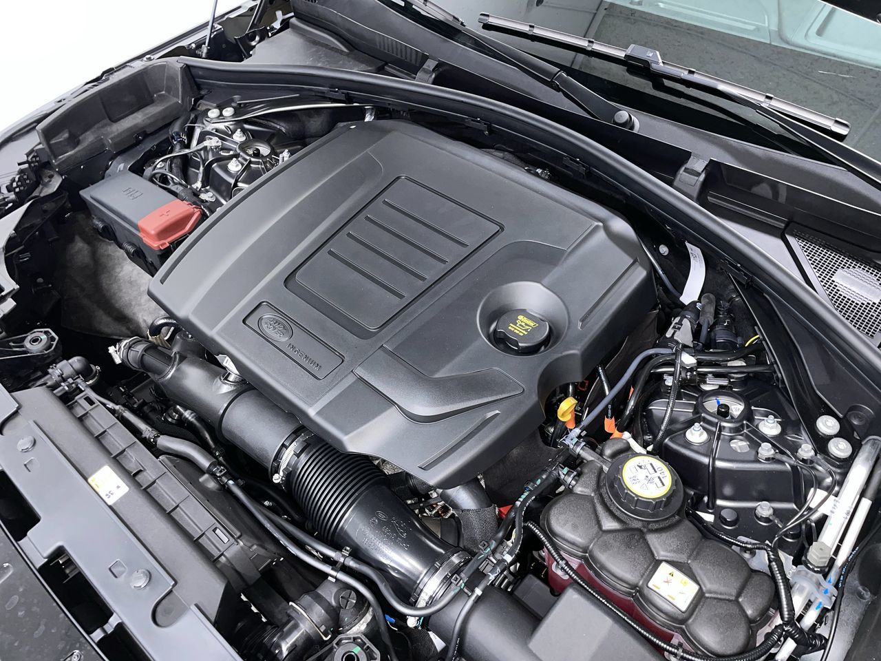 2026 Land Rover Range Rover Velar