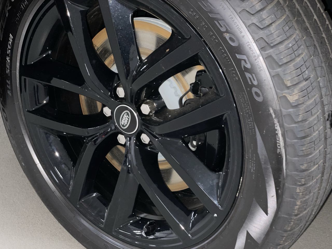 2026 Land Rover Range Rover Velar