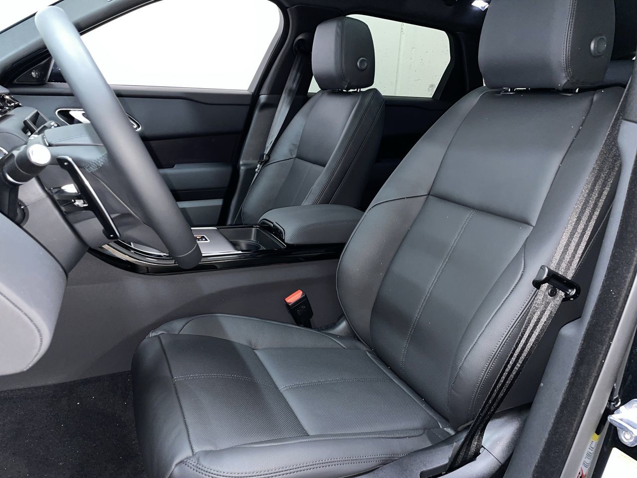 2026 Land Rover Range Rover Velar