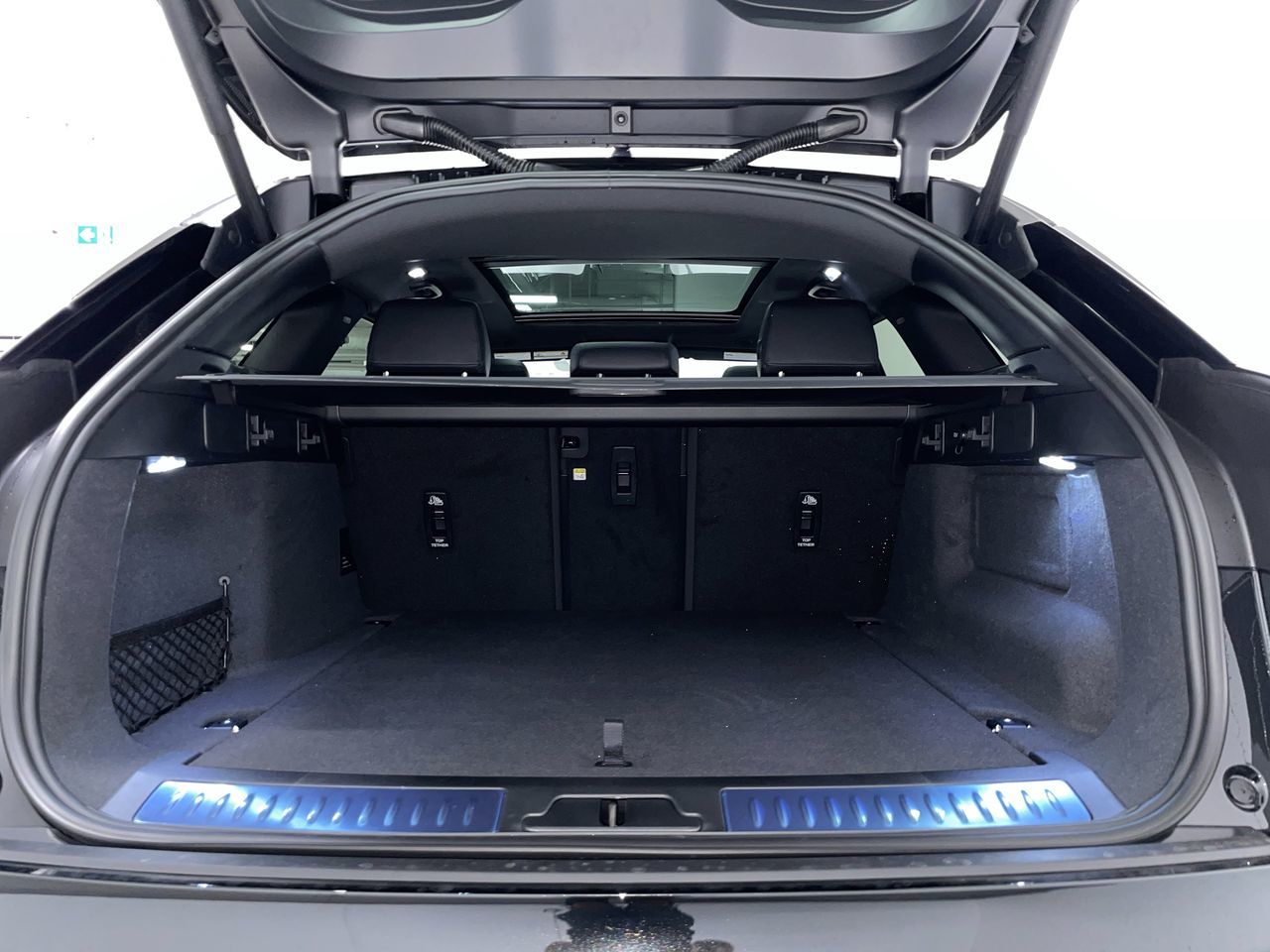 2026 Land Rover Range Rover Velar