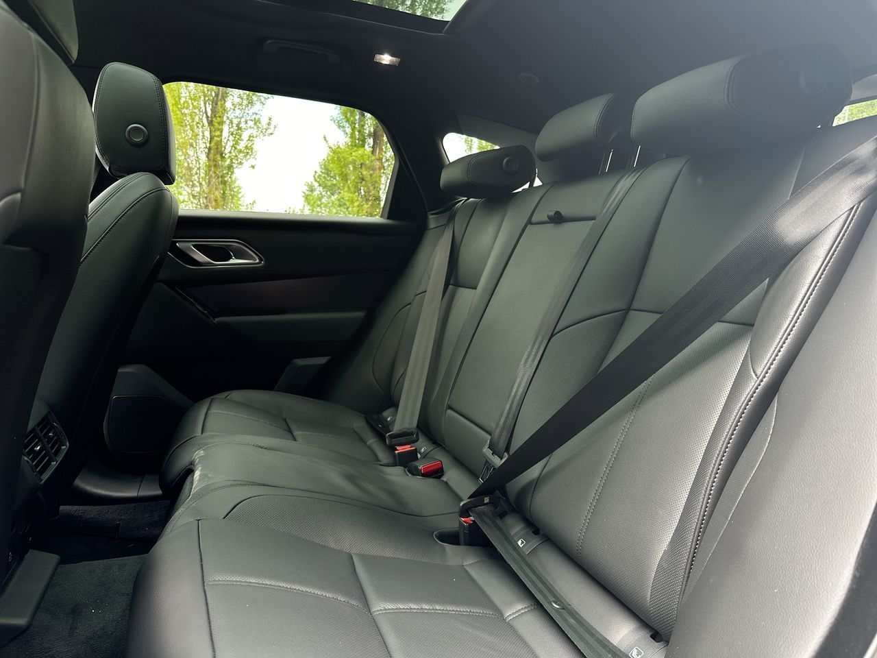 2026 Land Rover Range Rover Velar in Vancouver, British Columbia
