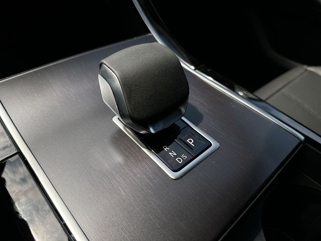 2026 Land Rover Range Rover Velar