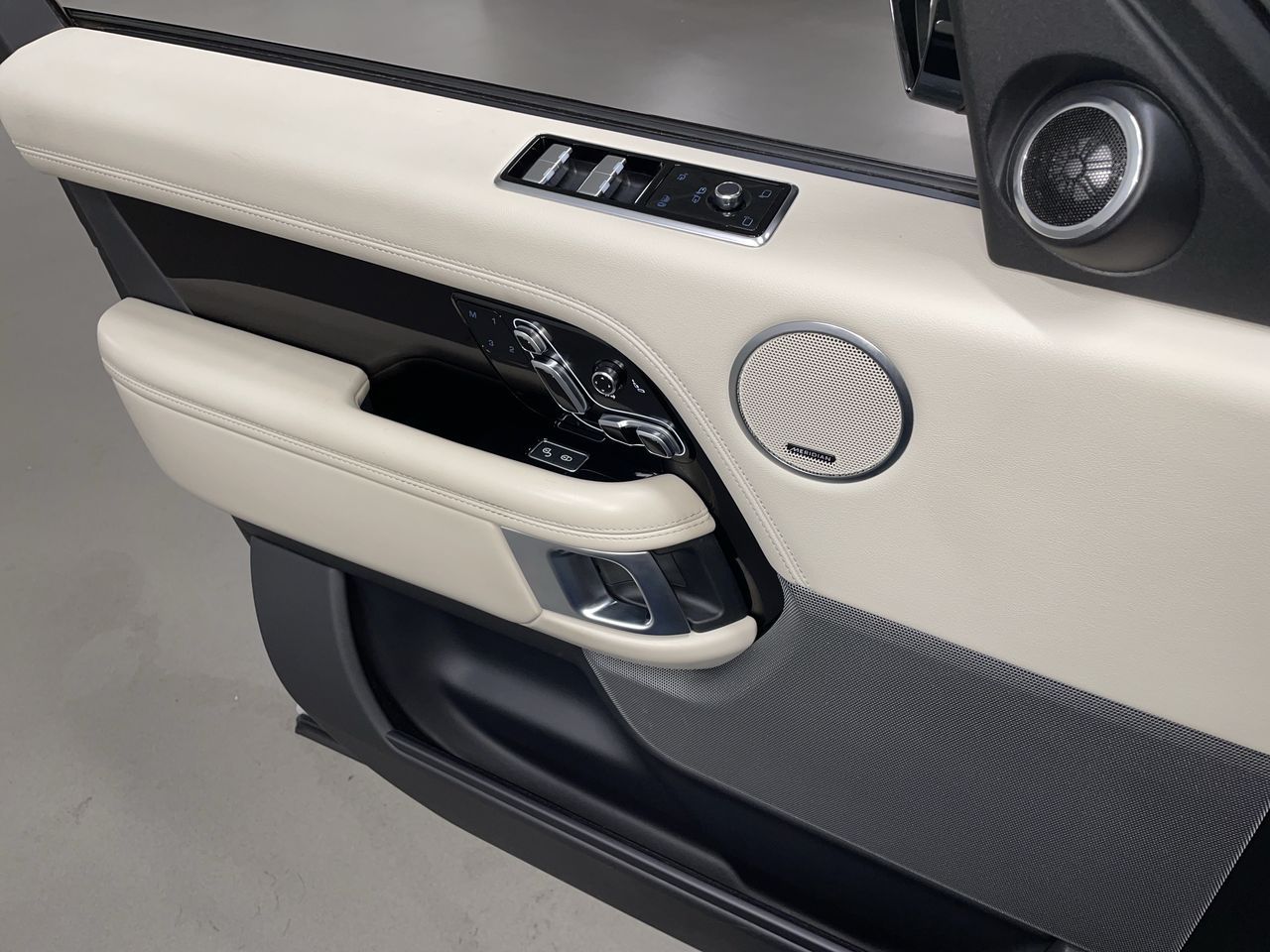 2020 Land Rover Range Rover