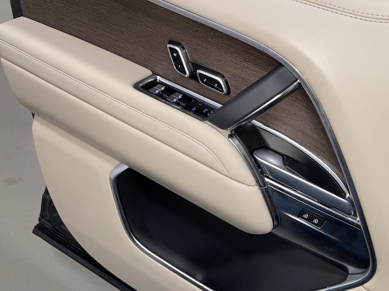 2023 Land Rover Range Rover