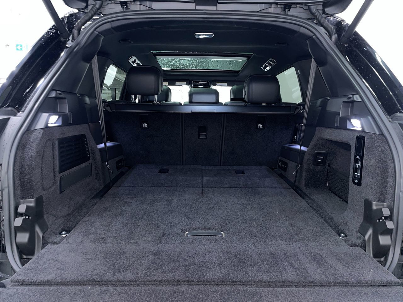 2024 Land Rover NEW RANGE ROVER in Vancouver, British Columbia
