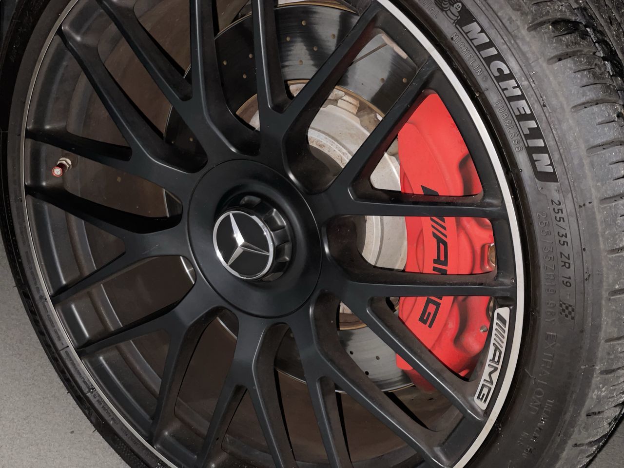 2017 Mercedes-Benz C63 S AMG