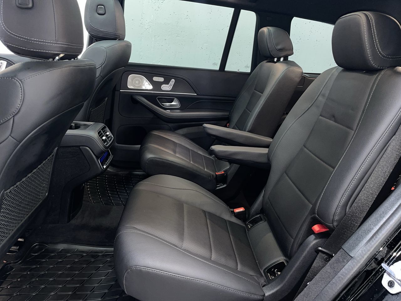 2024 Mercedes-Benz GLS450