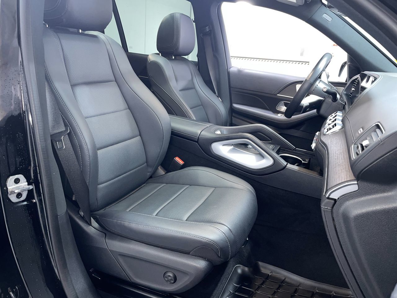 2024 Mercedes-Benz GLS450