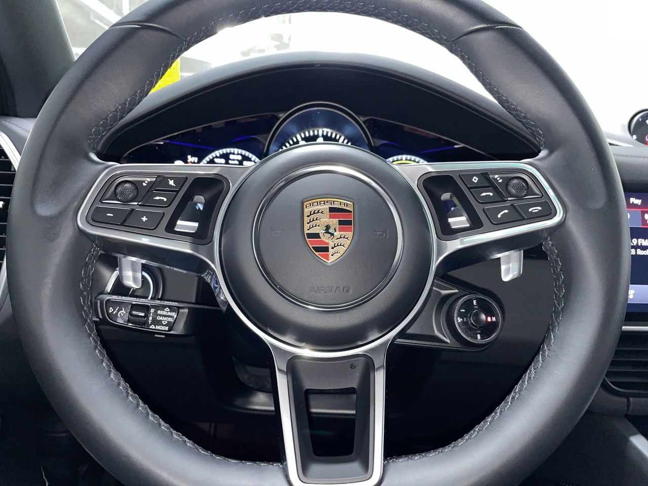 2023 Porsche Cayenne e-Hybrid
