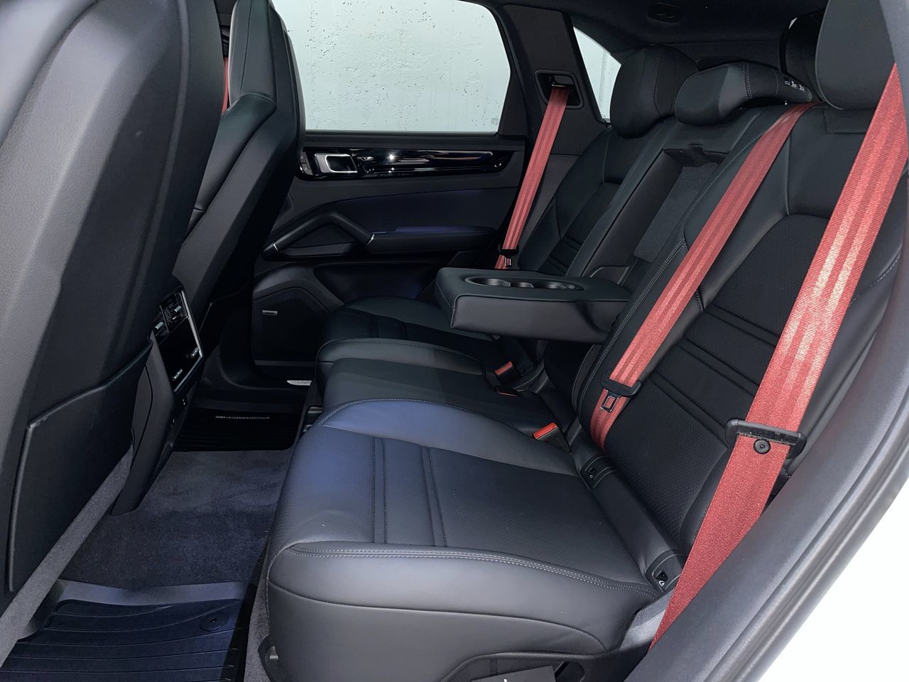 2023 Porsche Cayenne e-Hybrid