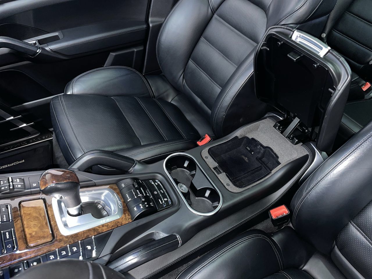 2012 Porsche Cayenne