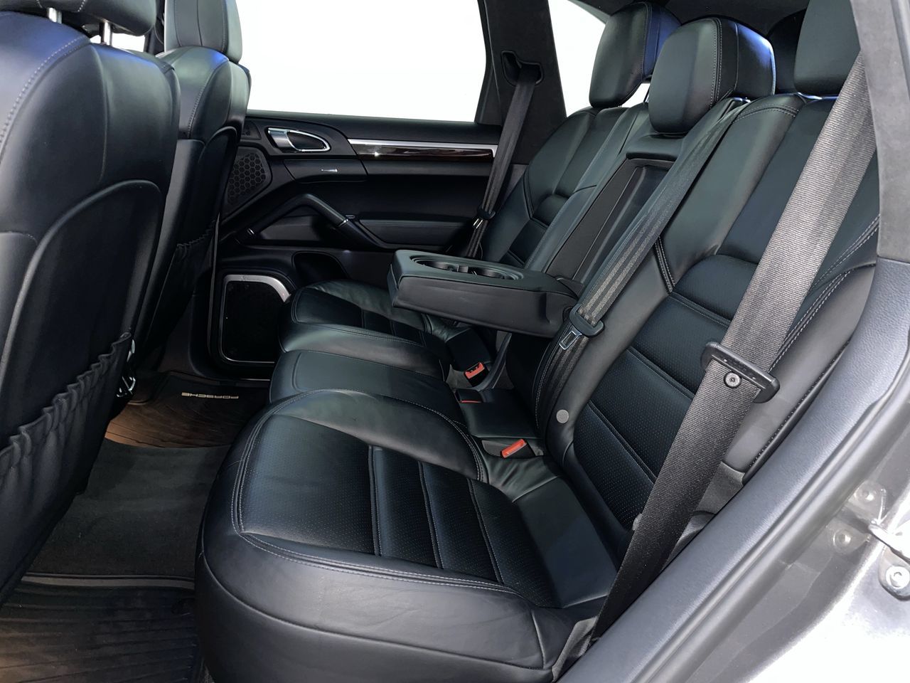 2012 Porsche Cayenne