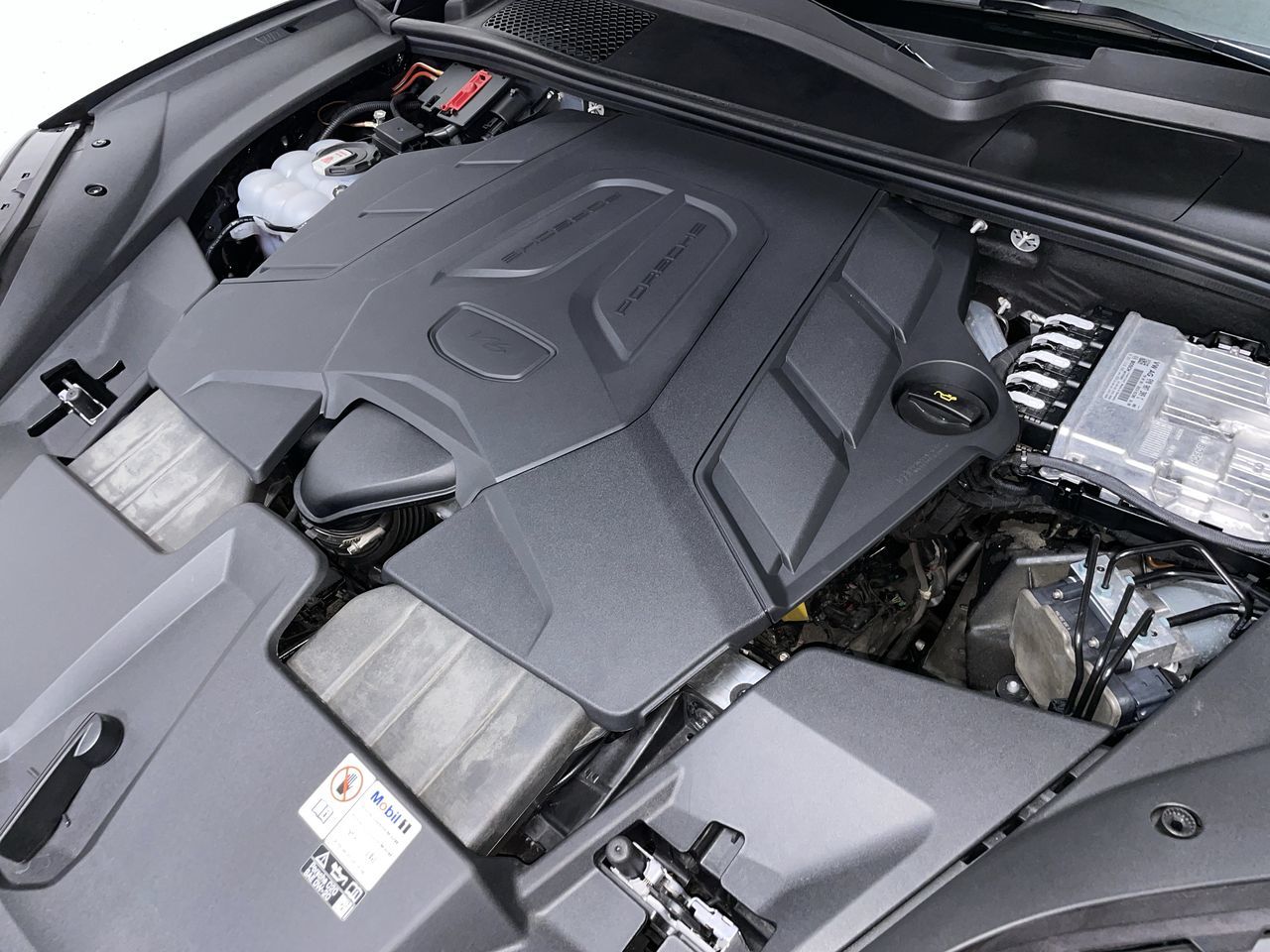 2024 Porsche Cayenne