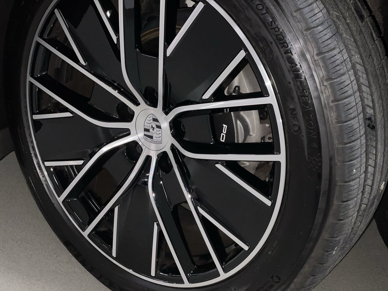2024 Porsche Macan