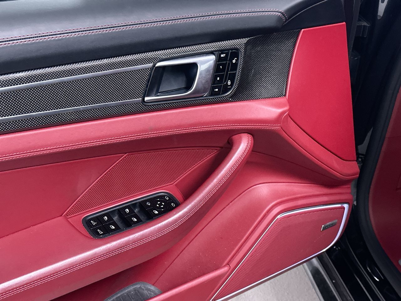 2017 Porsche Panamera