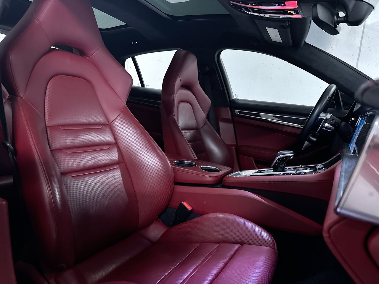 2017 Porsche Panamera