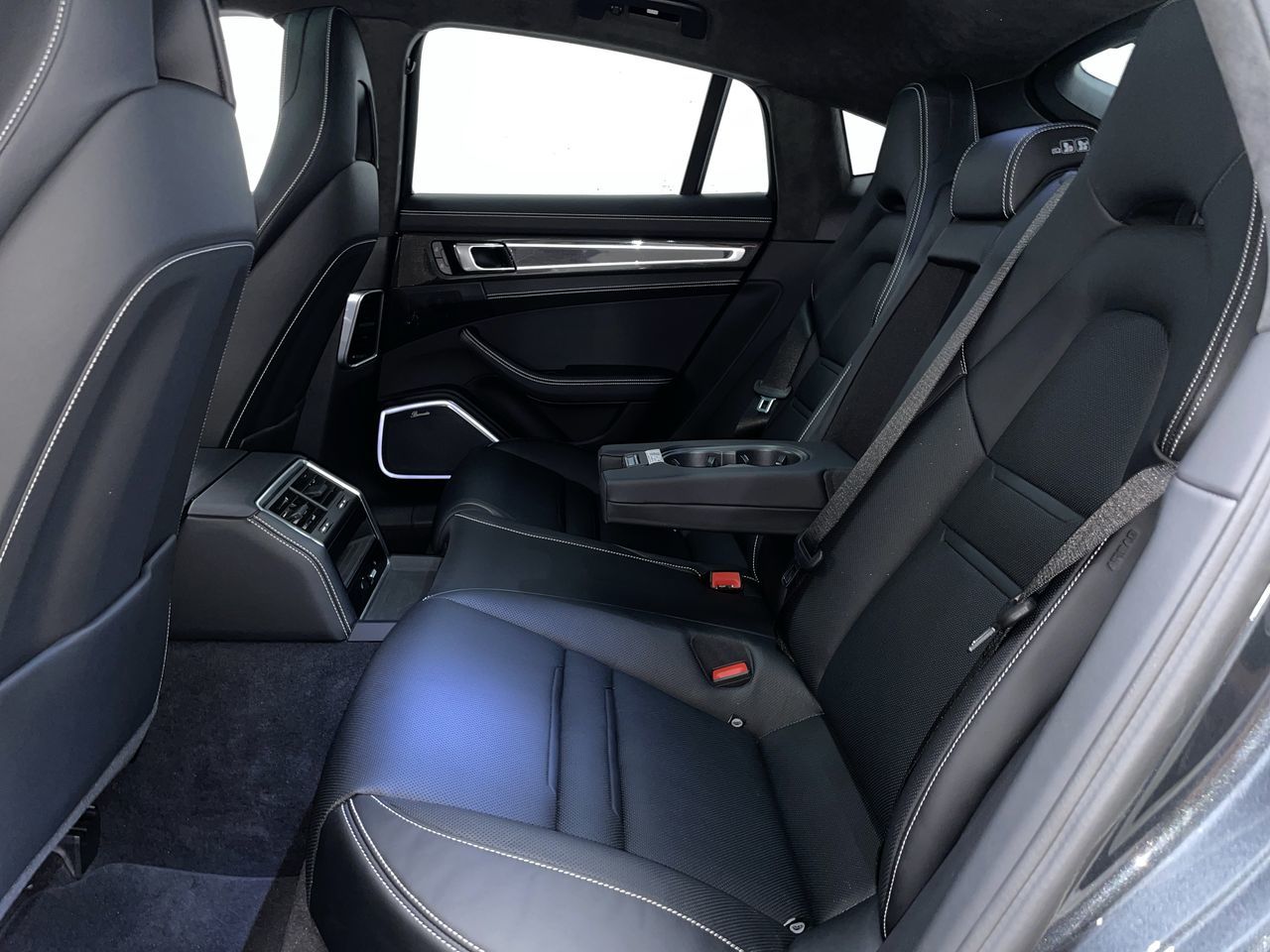 2023 Porsche Panamera