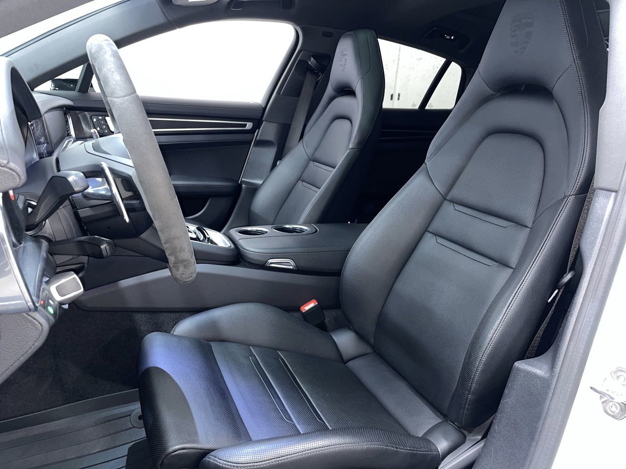 2023 Porsche Panamera