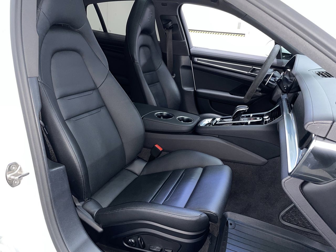 2023 Porsche Panamera