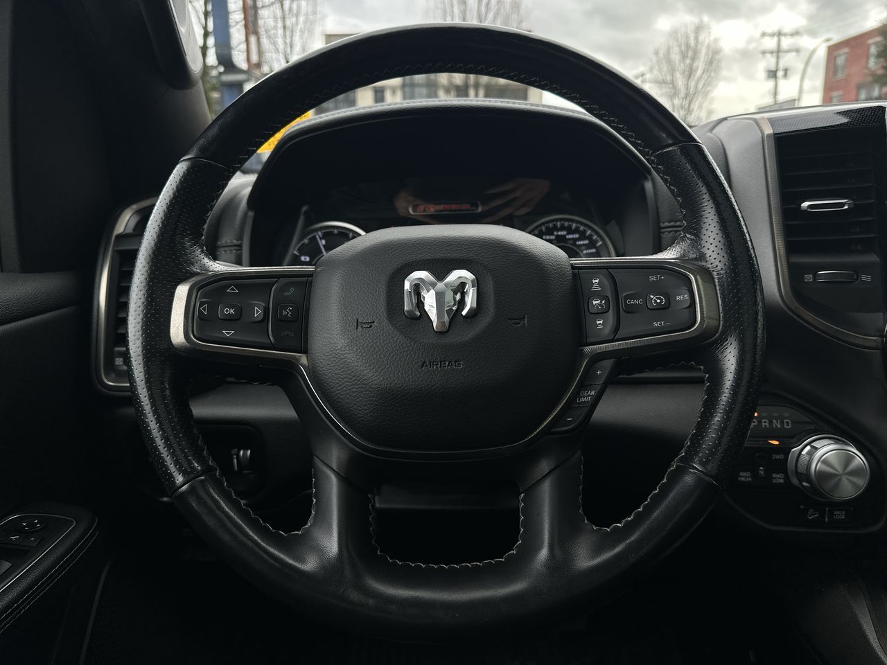 2020 Ram RAM 1500 Crew Cab 4x4 (DT)