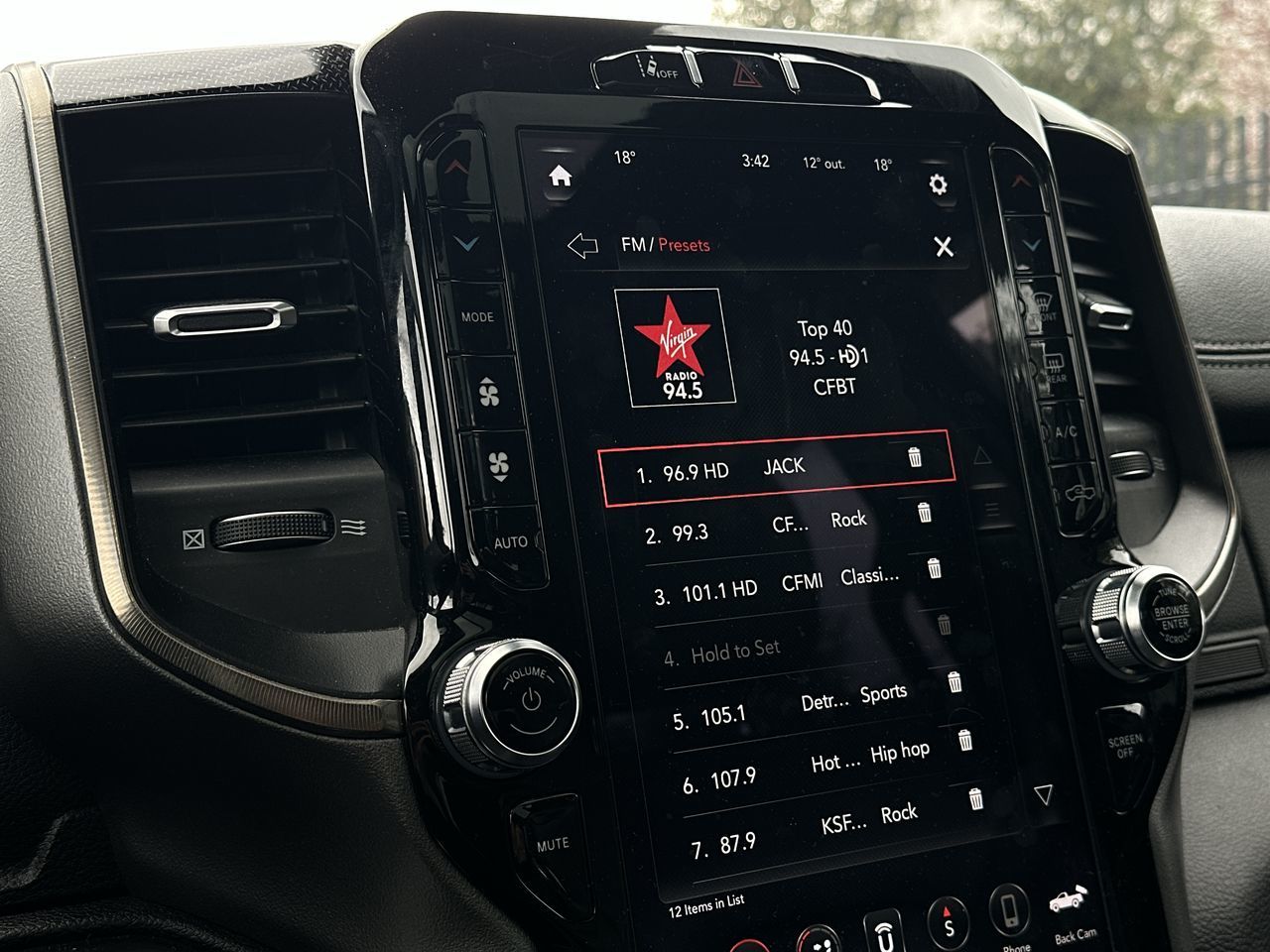 2020 Ram RAM 1500 Crew Cab 4x4 (DT)