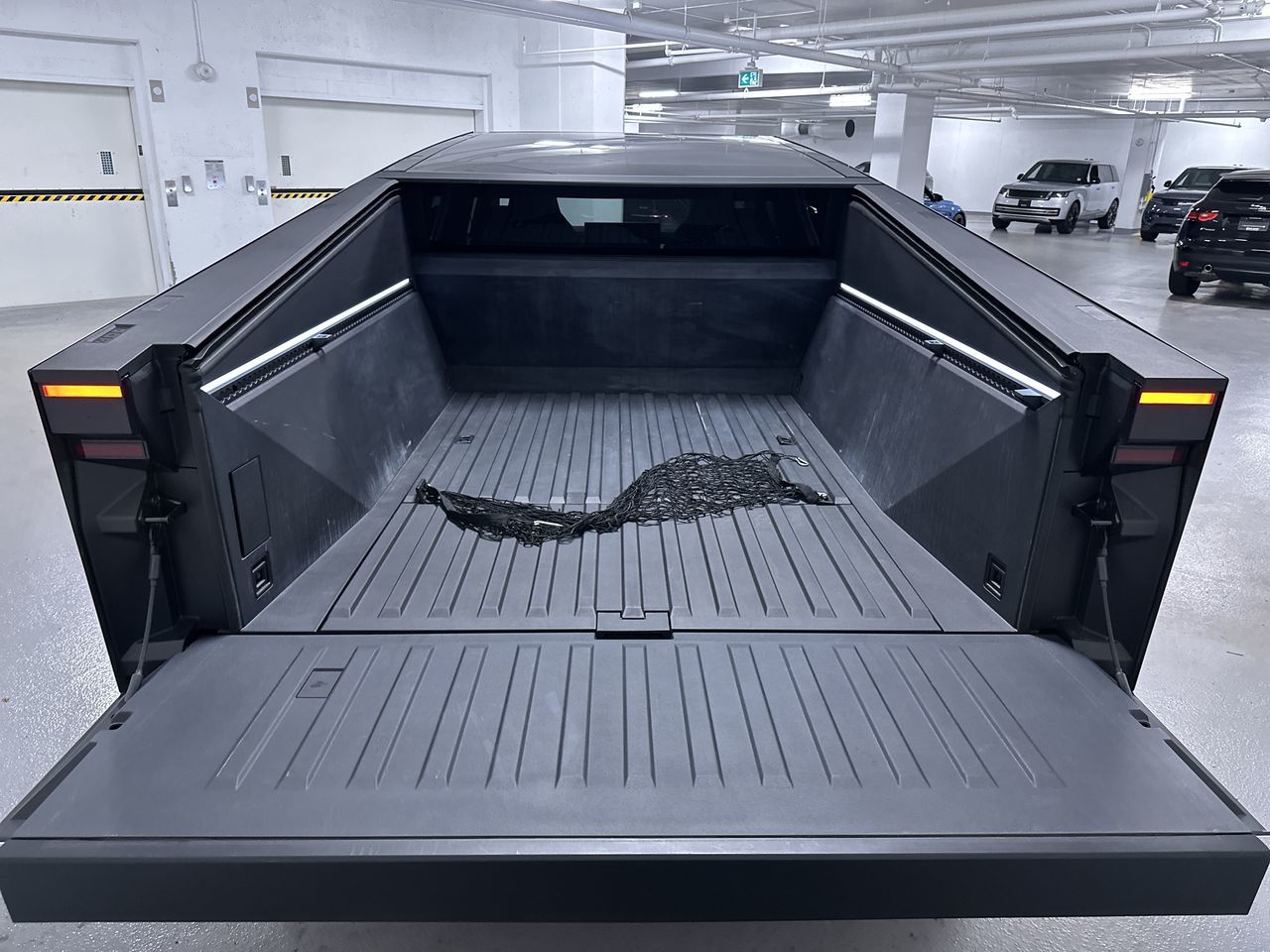 2024 Tesla Cybertruck