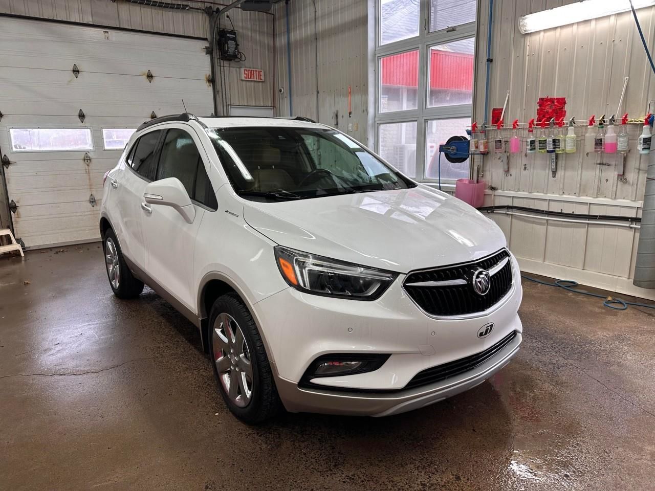 JD Chevrolet Buick GMC Buick Encore Premium 2018 d occasion à Ste Anne de Beaupré