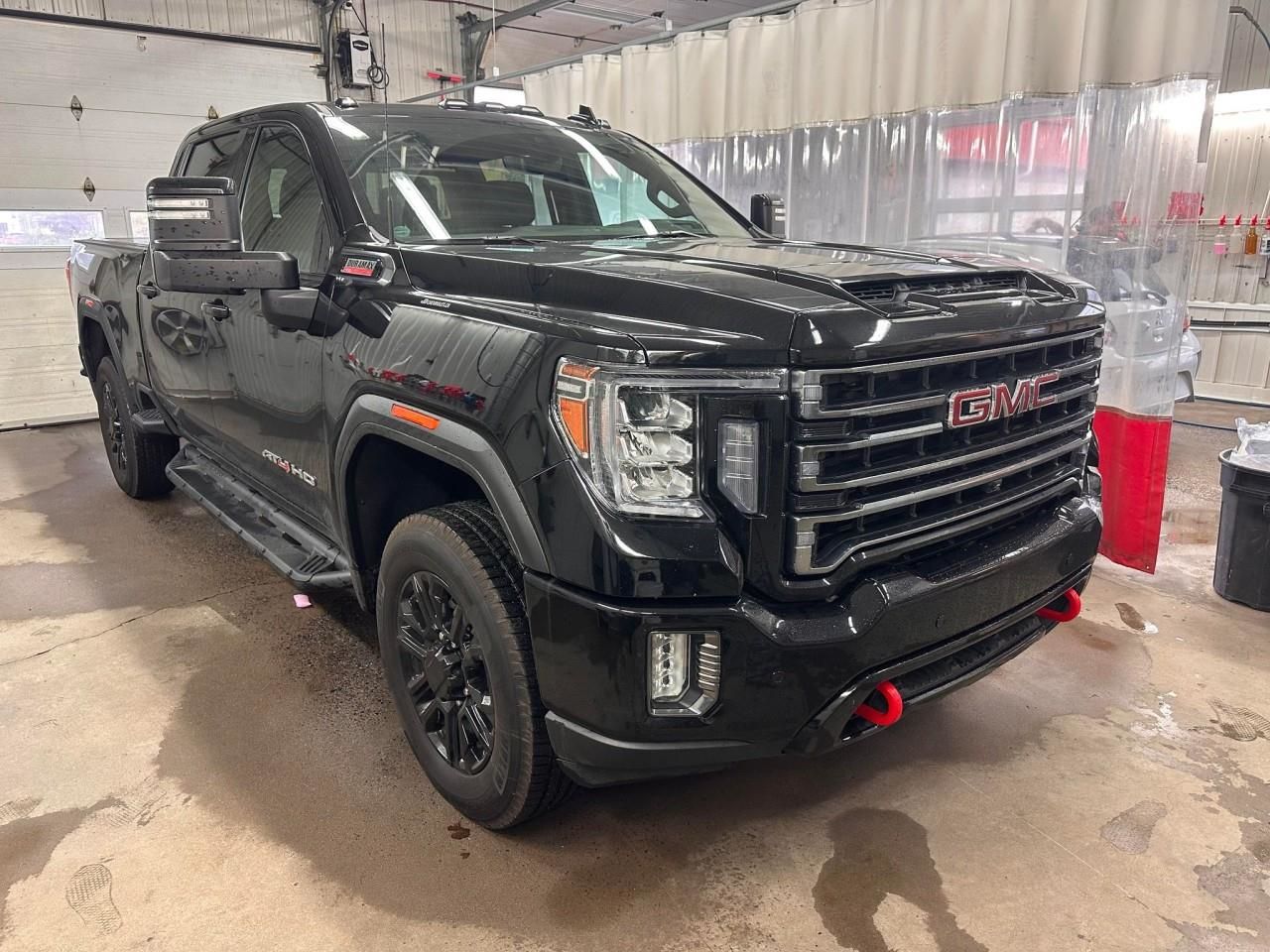 Alfa Romeo de Québec à Boischatel GMC Sierra 2500HD AT4 2022 46592A