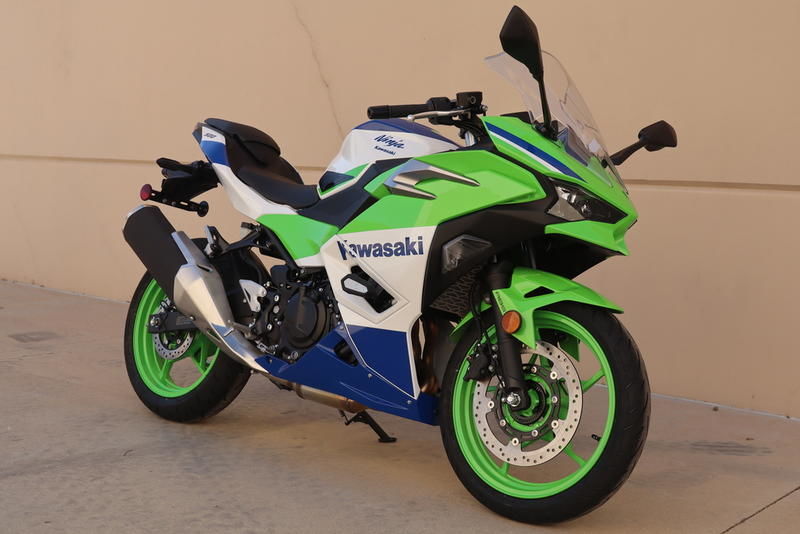 2024 Kawasaki NINJA 500 SE 40 TH ANNIVERSAIRE