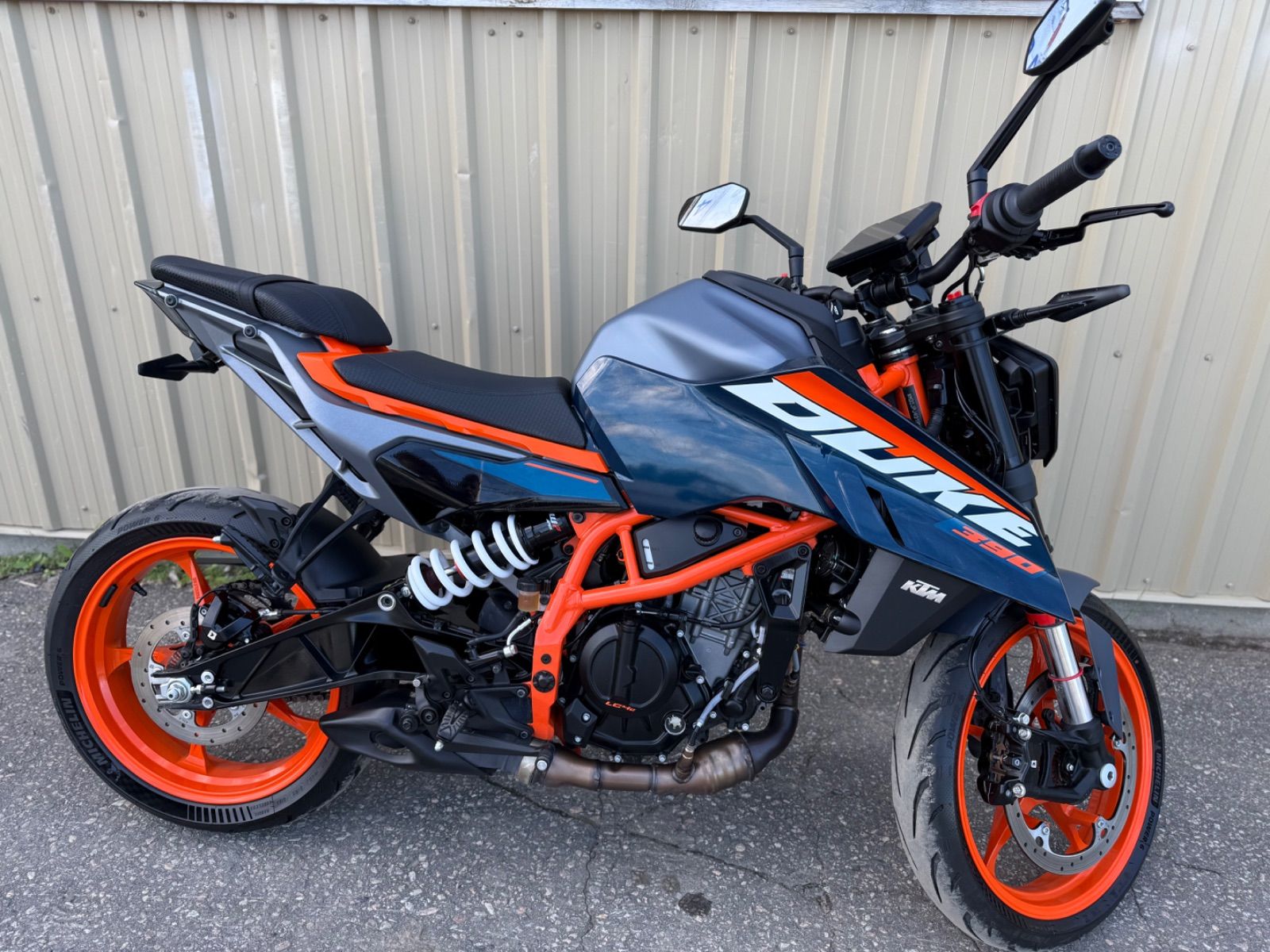 KTM DUKE 390  2024