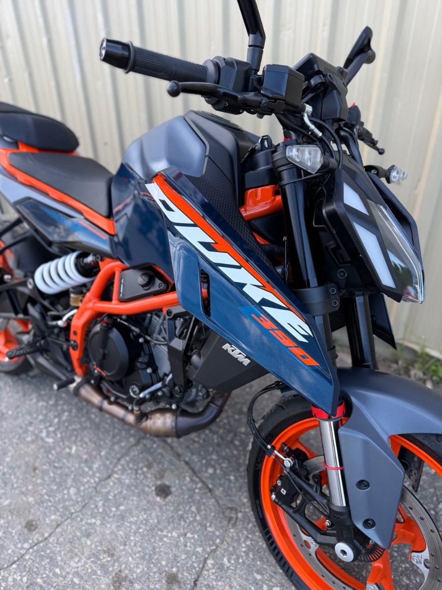 KTM DUKE 390  2024