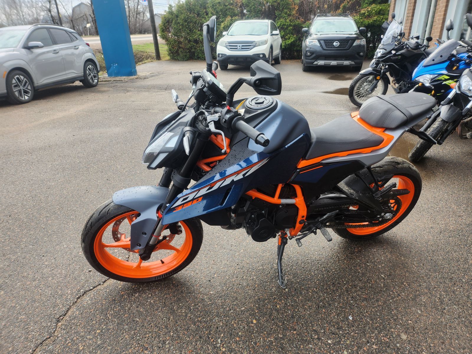 KTM DUKE 390  2024