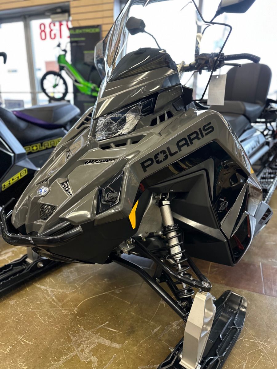 2025 Polaris TITAN ADVENTURE 650 155 X 1.8