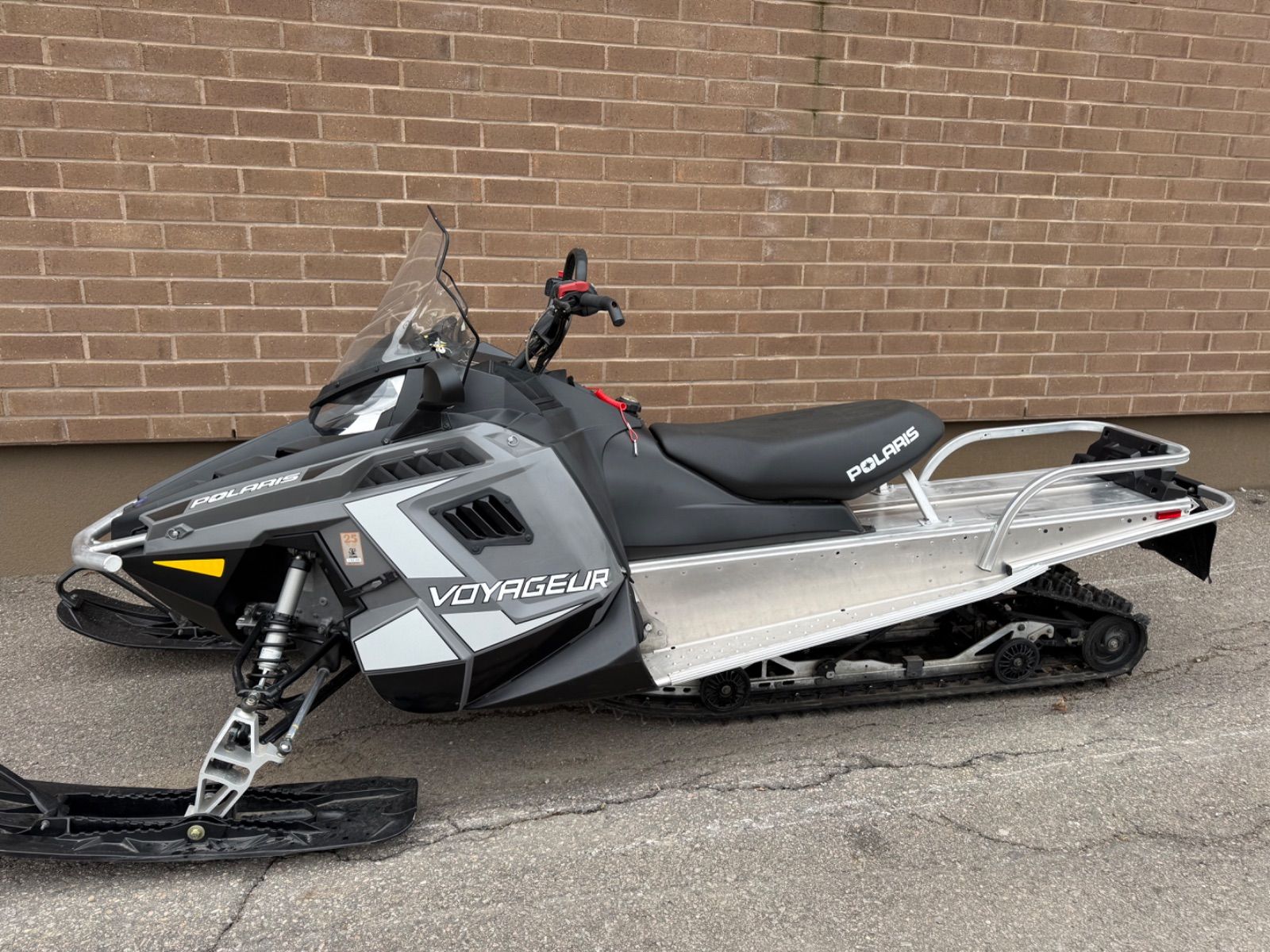 Polaris VOYAGEUR 550 155 X 1.6 2021